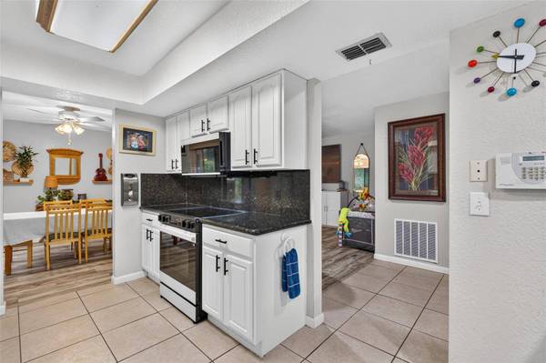 9259 119TH WAY, Seminole, FL 33772