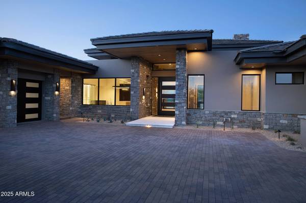 9750 E TROON NORTH Drive, Scottsdale, AZ 85262