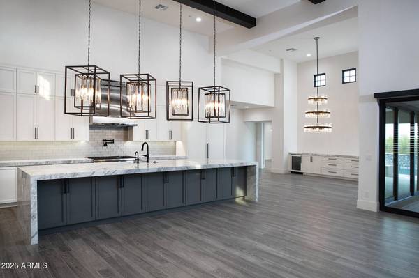 8333 E WHISPER ROCK Trail, Scottsdale, AZ 85266