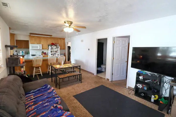 33 Redbluff DR, Hurricane, UT 84737