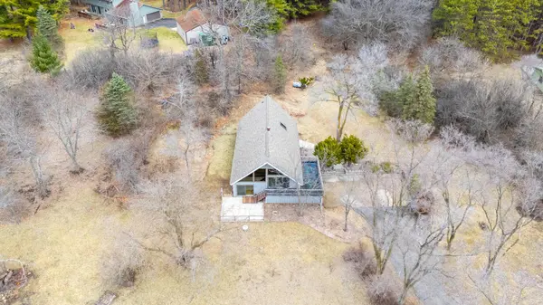 W327S3605 Mesa Trl, Genesee, WI 53118