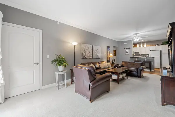 2704 Northview Rd Unit 149, Waukesha, WI 53188
