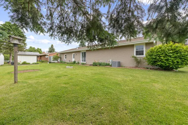 309 East Ave, Eagle, WI 53119