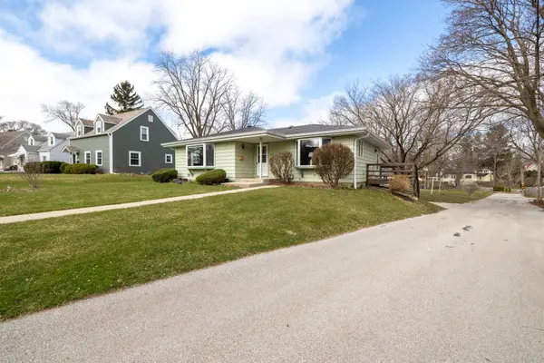 200 S Greenfield Ave, Waukesha, WI 53186