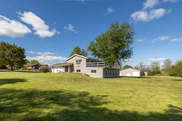 W240S4901 Highway 164 -, Waukesha, WI 53189