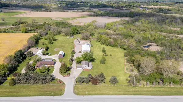 W240S4901 Highway 164 -, Waukesha, WI 53189