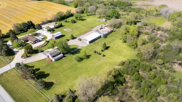 W240S4901 Highway 164 -, Waukesha, WI 53189