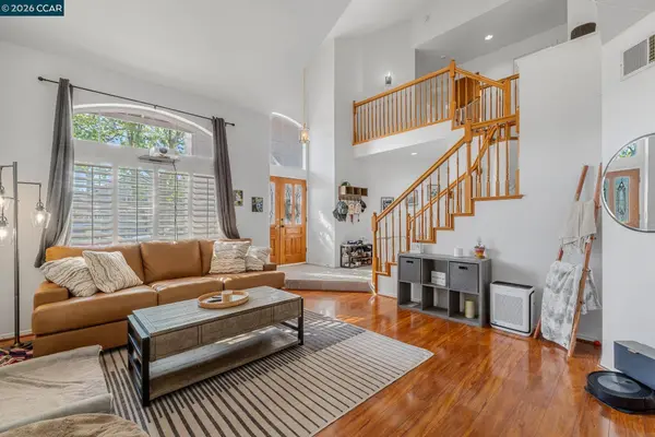 8675 Falmouth Way, Sacramento, CA 95823