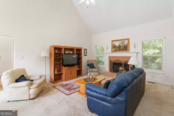 219 Garden WALK W, Hampton, GA 30228