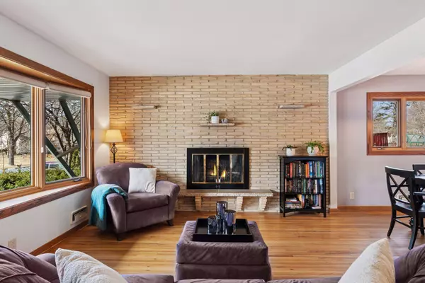 2908 Sumter AVE N, New Hope, MN 55427