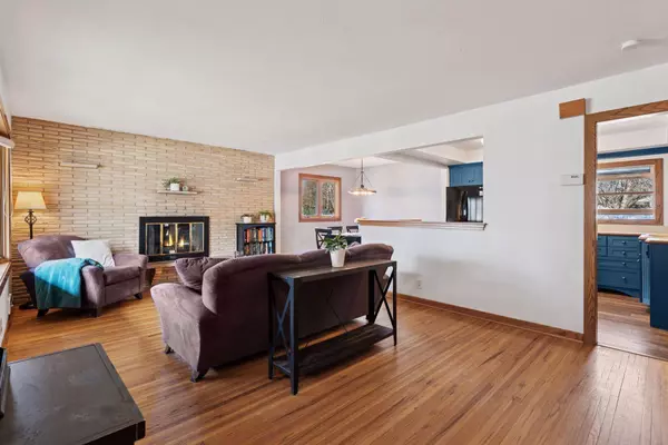 2908 Sumter AVE N, New Hope, MN 55427