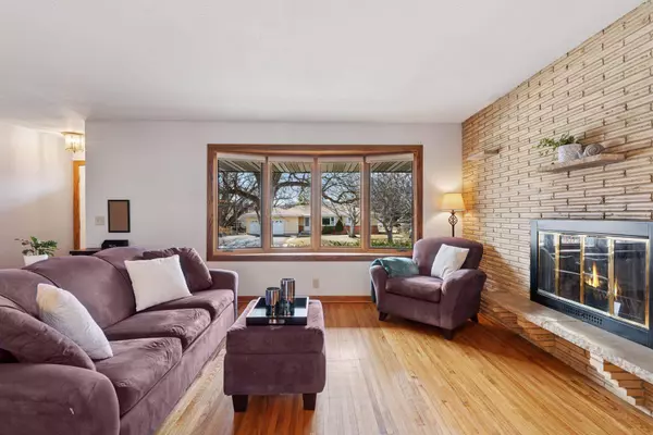 2908 Sumter AVE N, New Hope, MN 55427