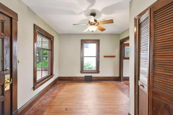 3511 24th AVE S, Minneapolis, MN 55406