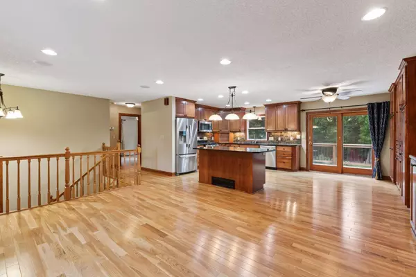 12908 2nd AVE S, Burnsville, MN 55337