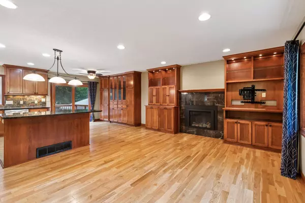 12908 2nd AVE S, Burnsville, MN 55337