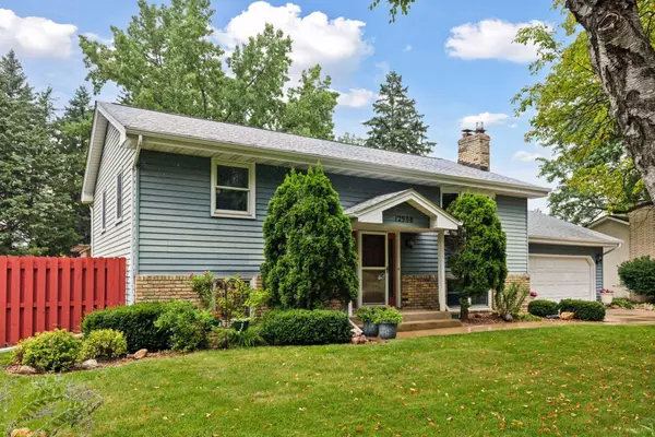 12908 2nd AVE S, Burnsville, MN 55337