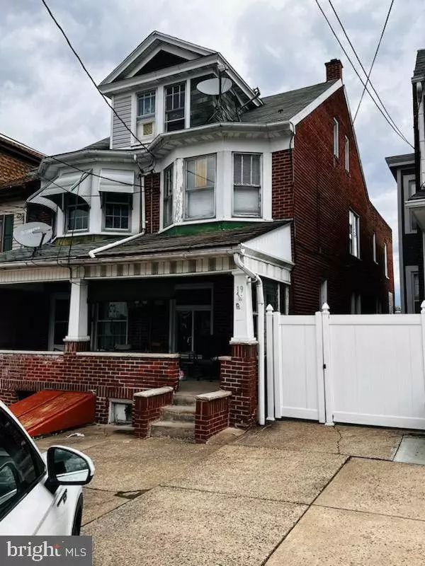 19 S 3RD ST, Shamokin, PA 17872