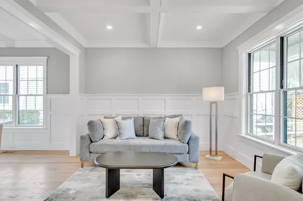 Lexington, MA 02420-3451,17 Hamilton Rd