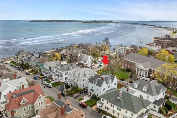 3 Grosvenor Park #2, Lynn, MA 01902