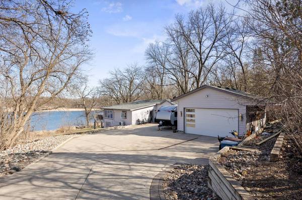 14217 Brunsvold RD, Minnetonka, MN 55345