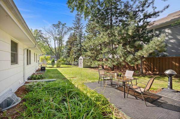 5044 W 56th ST, Edina, MN 55436