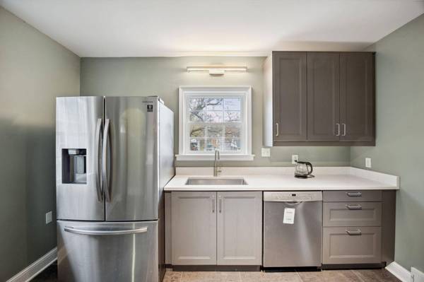 4007 Dupont AVE N, Minneapolis, MN 55412