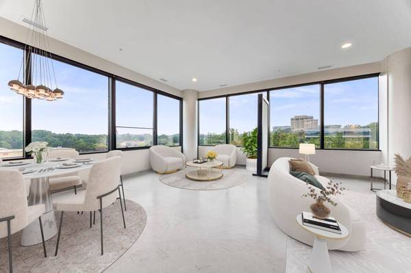 5601 Smetana DR #412, Minnetonka, MN 55343