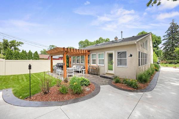 2808 Webster AVE S, Minneapolis, MN 55416