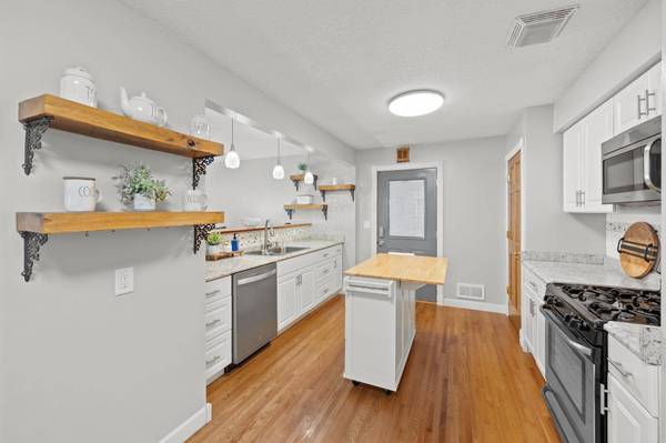 6716 Jefferson ST NE, Fridley, MN 55432