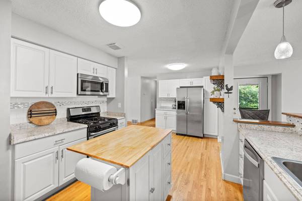 6716 Jefferson ST NE, Fridley, MN 55432