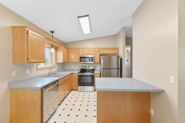 413 Wagon Wheel CIR, Buffalo, MN 55313