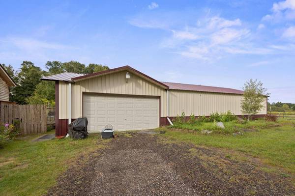 5525 257th AVE NE, Oxford Twp, MN 55079