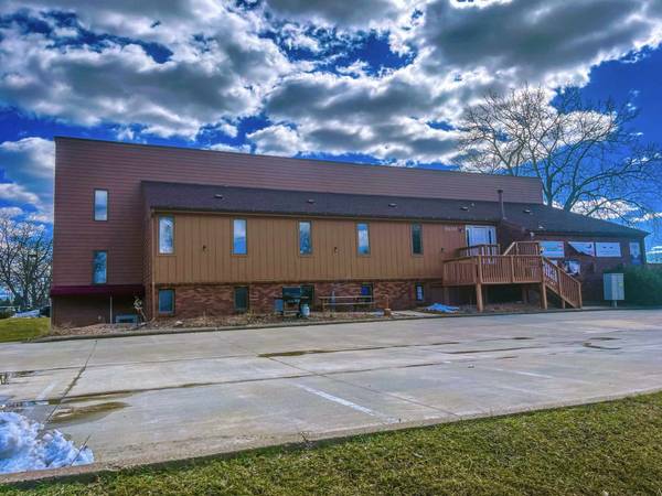 7630 145th ST W, Apple Valley, MN 55124