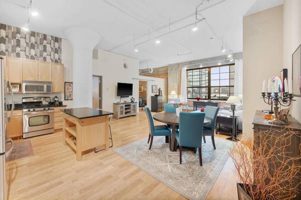 250 Park AVE #502, Minneapolis, MN 55415