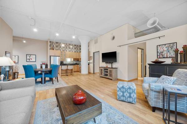 250 Park AVE #502, Minneapolis, MN 55415