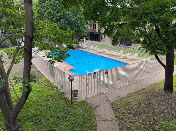 4030 15th AVE S #12C, Minneapolis, MN 55407