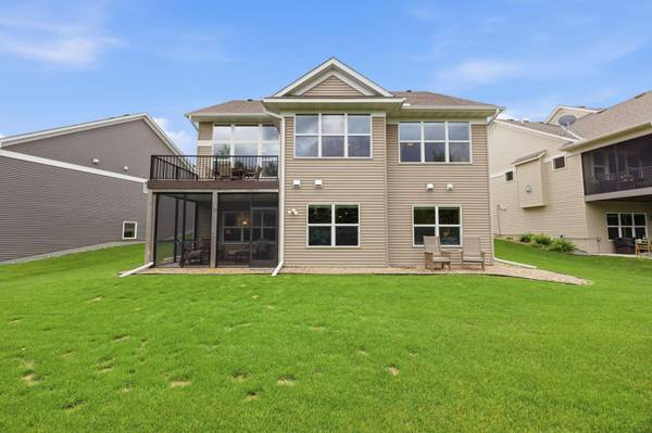 3564 Cove Point CIR NW, Prior Lake, MN 55372