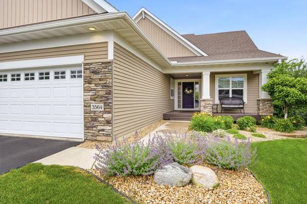 3564 Cove Point CIR NW, Prior Lake, MN 55372