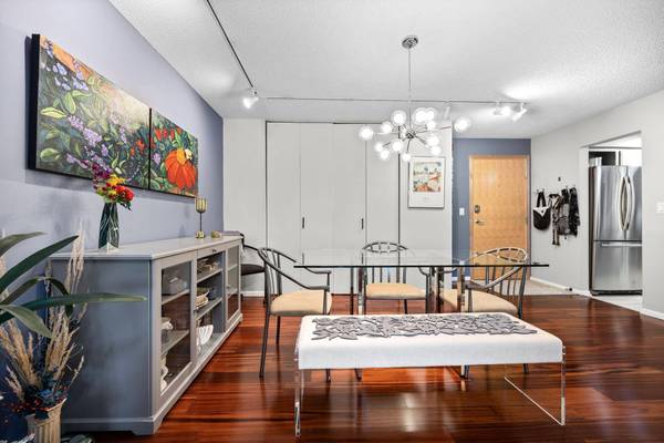 4820 Park Commons DR #319, Minneapolis, MN 55416