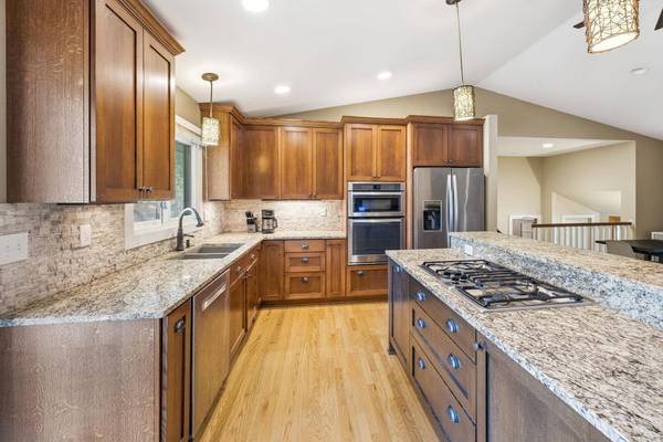 3261 Zane AVE N, Crystal, MN 55422