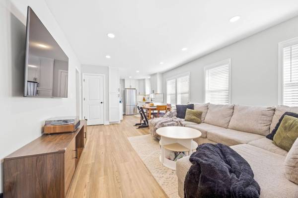 3055 Salem AVE, Saint Louis Park, MN 55416