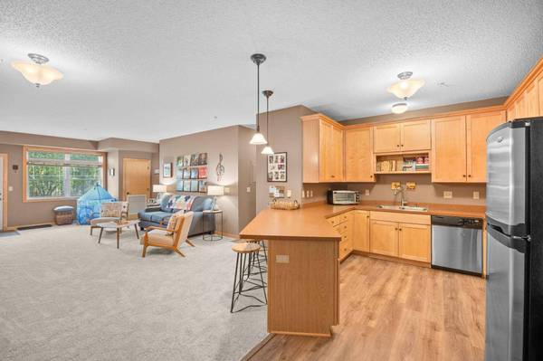 2530 E 34th ST #106, Minneapolis, MN 55406