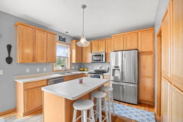 6653 Mackenzie AVE NE, Otsego, MN 55301