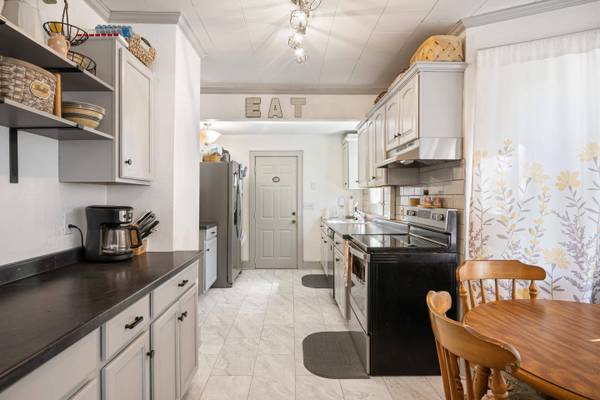 1010 Third ST, Radford, VA 24141