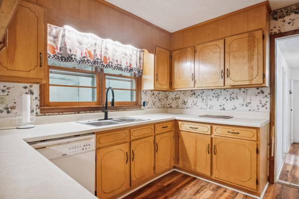 2764 Kirby RD, Draper, VA 24324