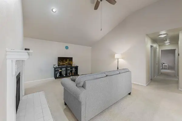 3315 Water Oak Court, Farmers Branch, TX 75234