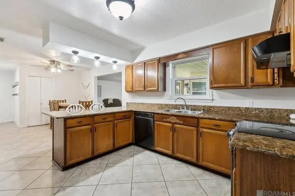 3445 S Angelle St, Paulina, LA 70763