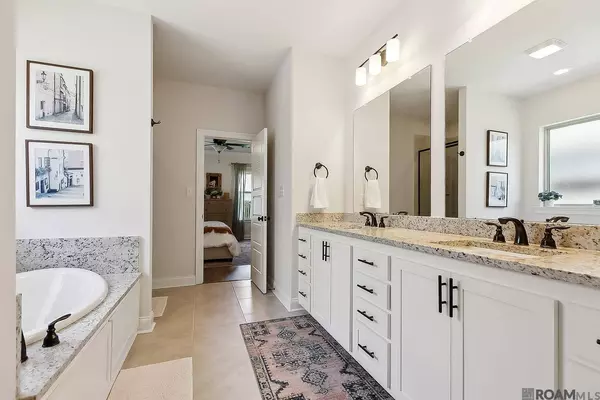 36400 Belle Reserve Ave, Geismar, LA 70734