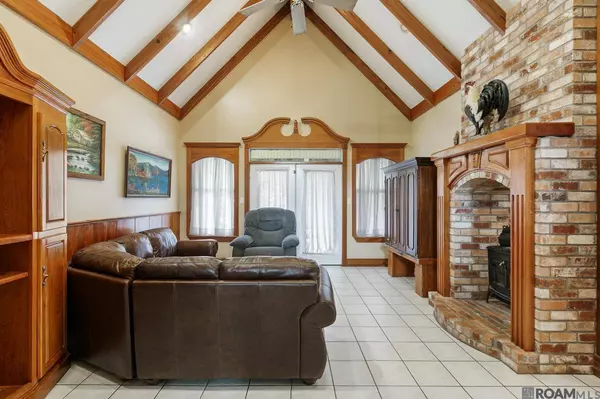 32459 Carolyn Dr, St James, LA 70763