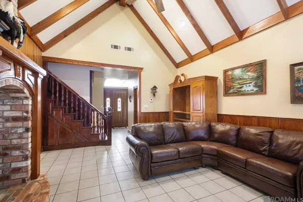 32459 Carolyn Dr, St James, LA 70763